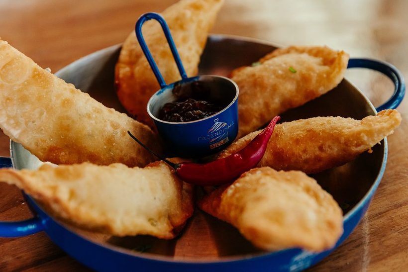 Pasteis fritos na hora